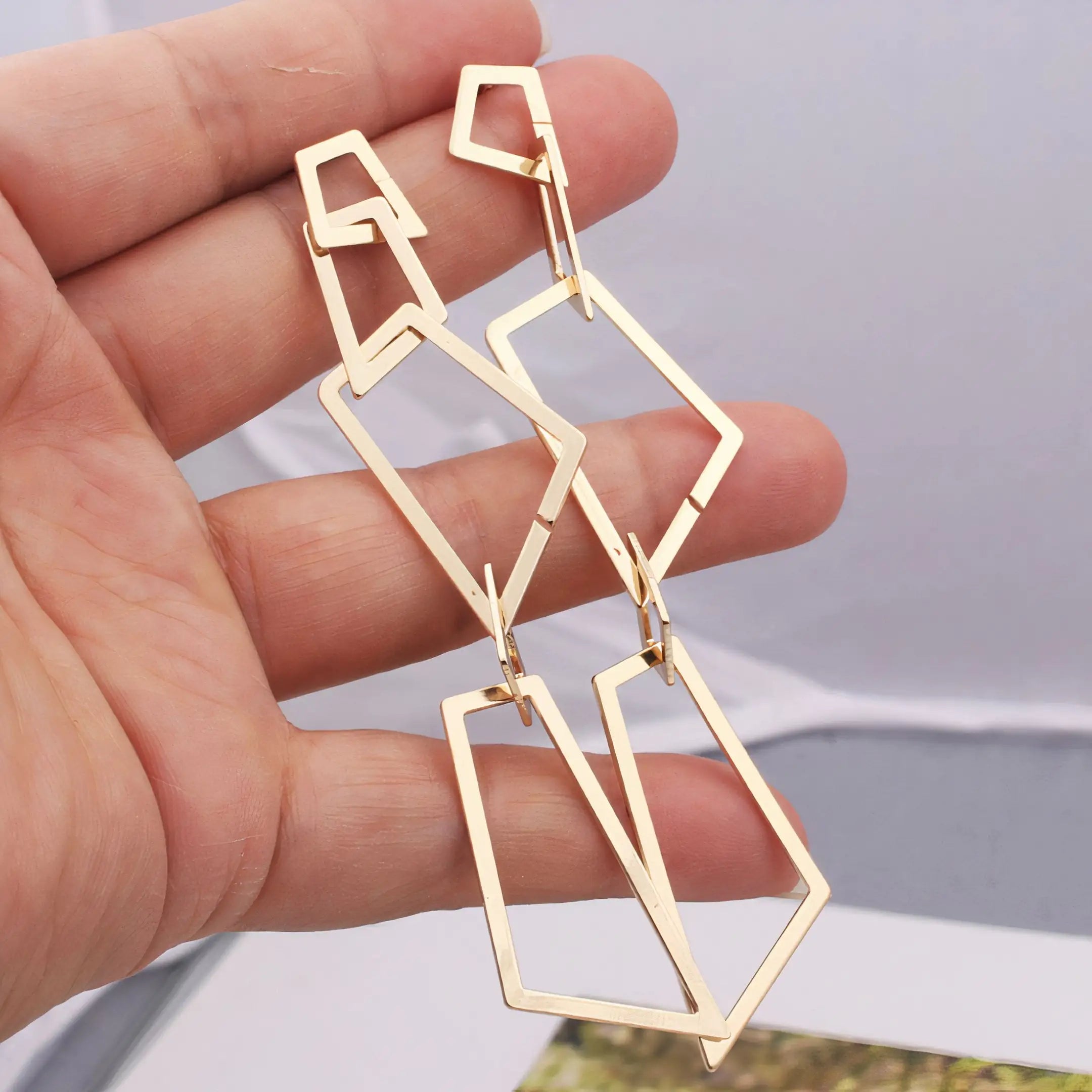 Asimetric Earrings
